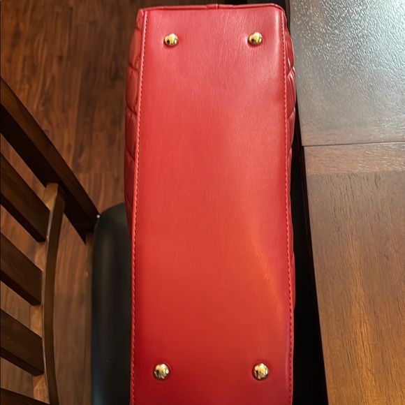 NWT Badgley Mischka Red Quilted Satchel with Gold Hardware - Picture 9 of 9